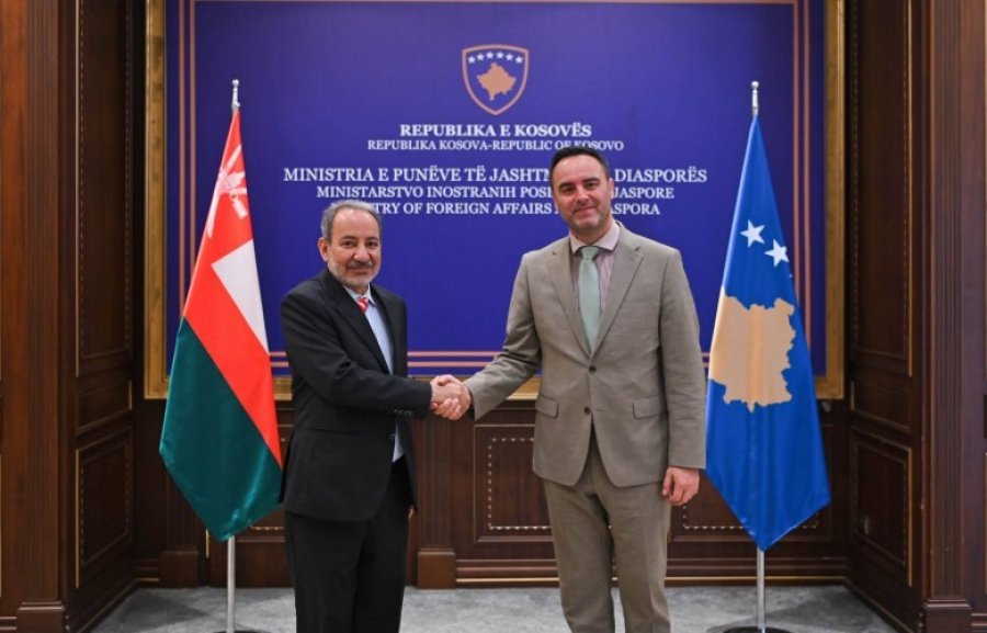 Konjufca dhe Al-Hinai diskutojnë marrëdhëniet bilaterale