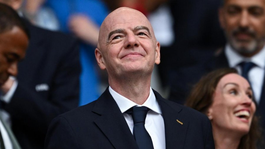 Infantino kërkon falje për FIFA Forward Enterprise   Qëllimi ishte rritja e investimeve në futboll 