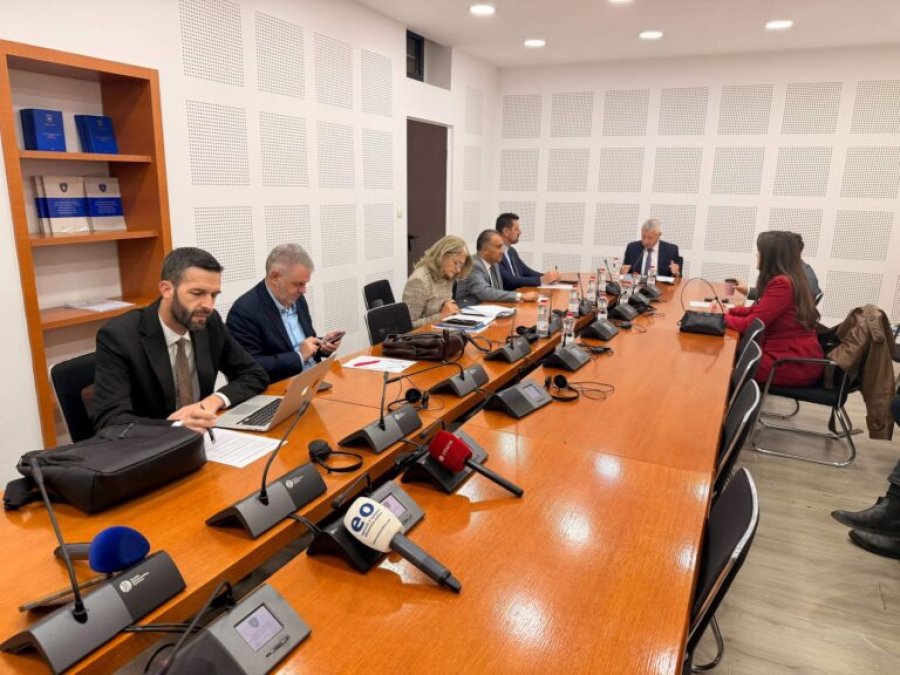 Komisioni për Komunitete miraton Projektligjin për parandalimin e pastrimit të parave