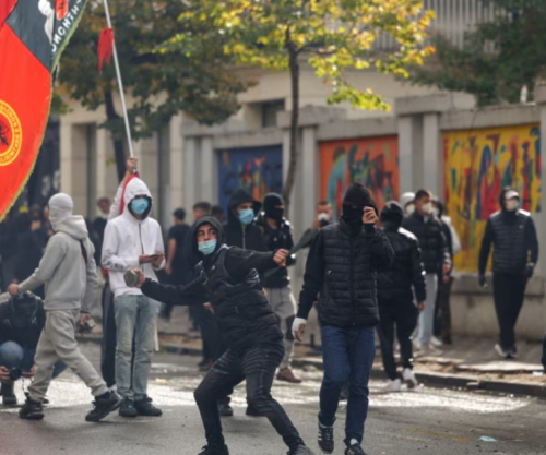 Ish-deputeti i PS: NATO-ja mund të përfshihet nëse situata në Shqipëri përshkallëzohet