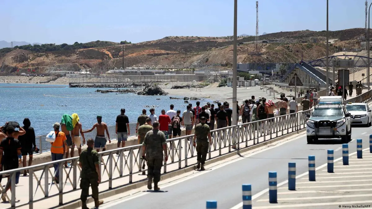 Italia zgjat pezullimin e Shengenit me Spanjën