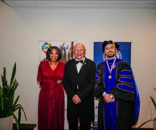 Nikollë Ukaj nga Kosova nderohet me titullin “Doctor Honoris Causa” në Lidership Humanitar