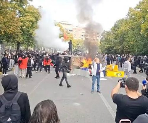 Ekonomisti Sefa: Dëmtimi i bizneseve është goditje e rëndë për sistemin ekonomik