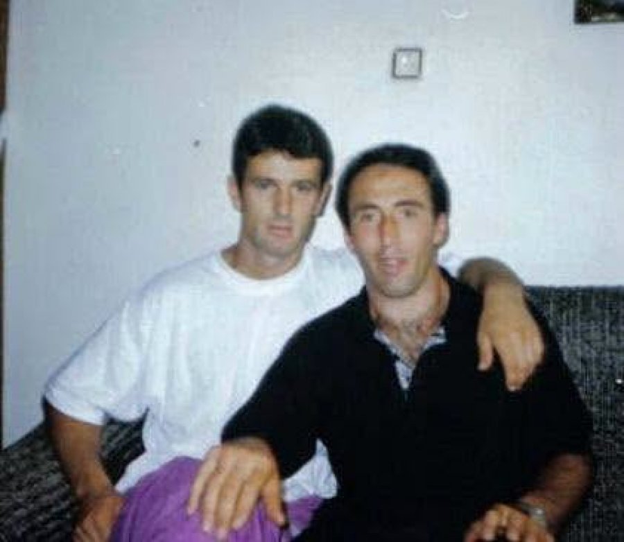 Haradinaj përkujton gjeneralin Adrian Krasniqin: Shembull e udhërrëfyes për brezat