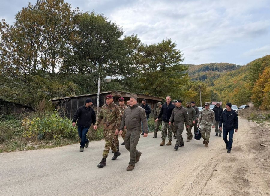 Policia e Kosovës dhe KFOR i vizitojnë pjesën veriore të vendit