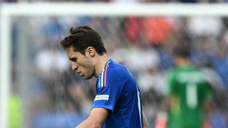 Chiesa po mendon largimin nga Liverpooli, tri klube italiane në garë për të