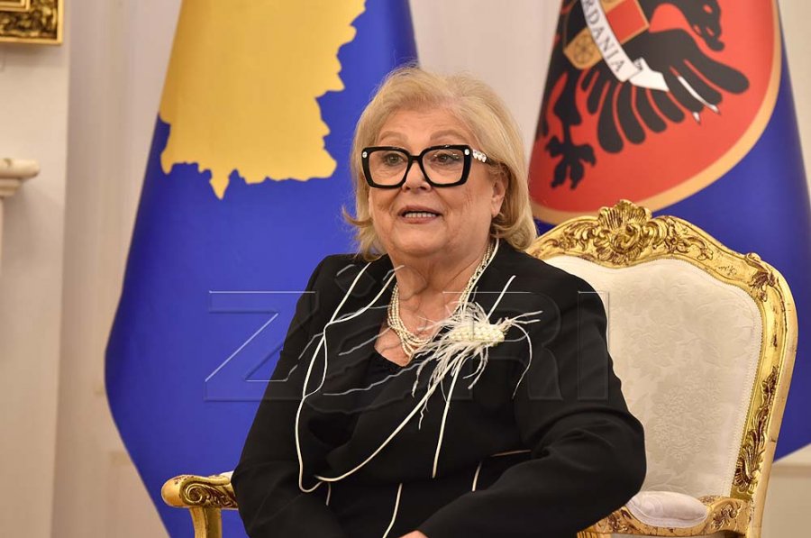 Presidentja Shiroka Pula merr urim nga mbreti Abdullah II i Jordanisë