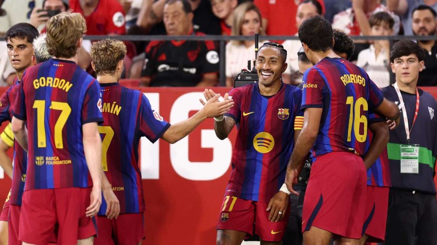 Katër ndryshime te Barcelona ndaj Betisit, Raphinha rikthehet pas lëndimit