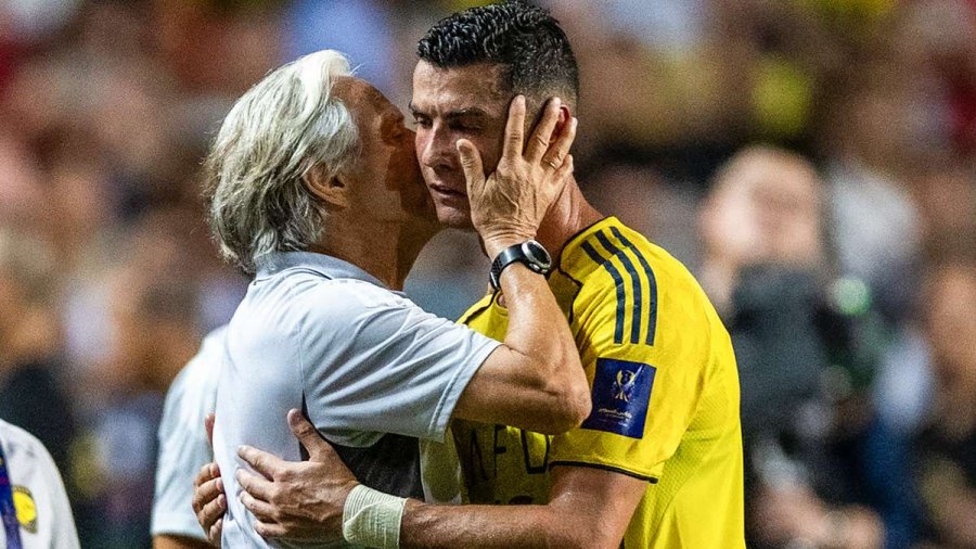 Conceição ndërhyn në përplasjen Ronaldo–Jesus: Nuk më duket e drejtë!