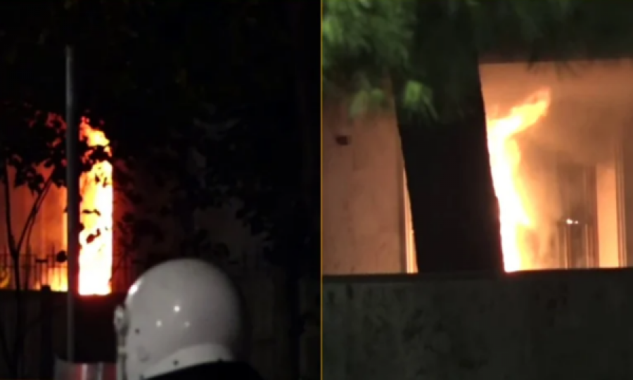 Protestuesit hedhin molotov, përfshihet nga flakët kati i parë i ish-hotel “Dajtit”