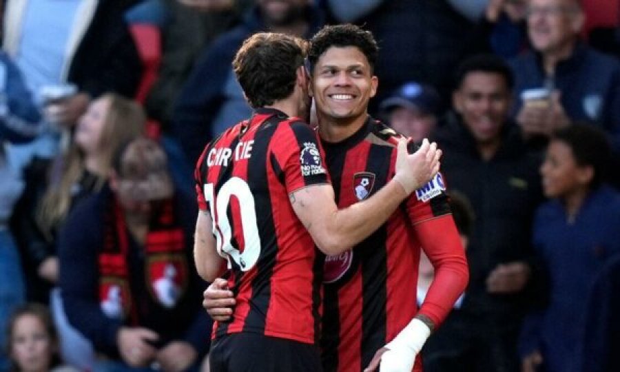 Bournemouthi e merr fitoren e parë në Premierligë sivjet, e mposht Sunderlandin e Granit Xhakës