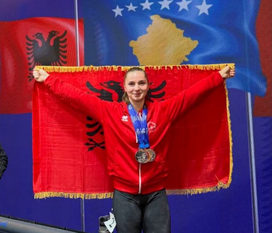Peshëngritëjsa Enkileda Carja nënkampione e Evropës U20, fiton tri medalje
