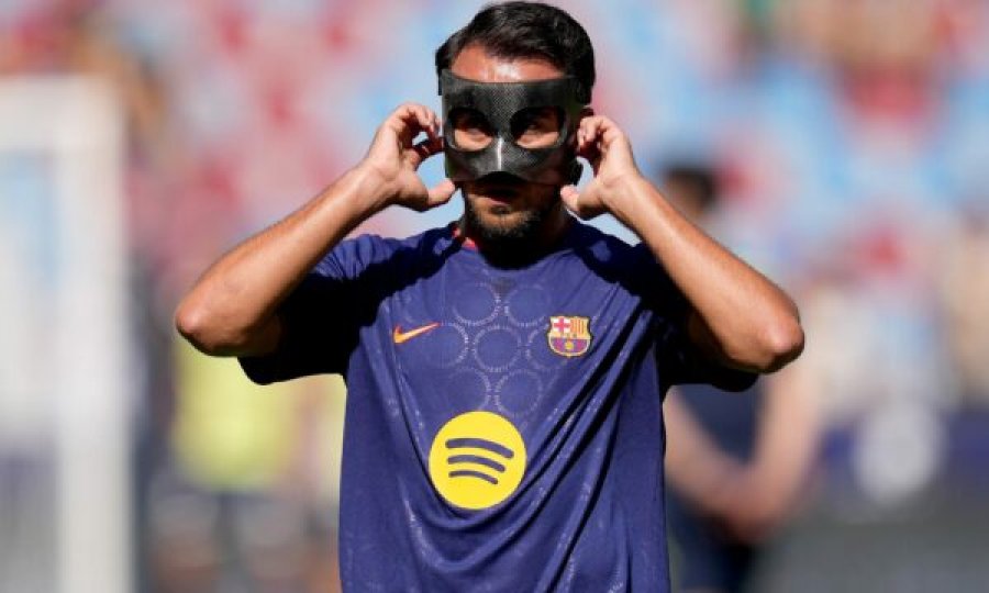 Lajme të këqija nga kampi i Barcelonës, dy yjet e mbrojtjes e humbin ndeshjen ndaj PSG-së