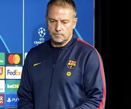 Flick i zbulon alternativat për mbrojtjen ndaj PSG-së, De Jong dhe Rodri në garë për qendrën e mbrojtjes