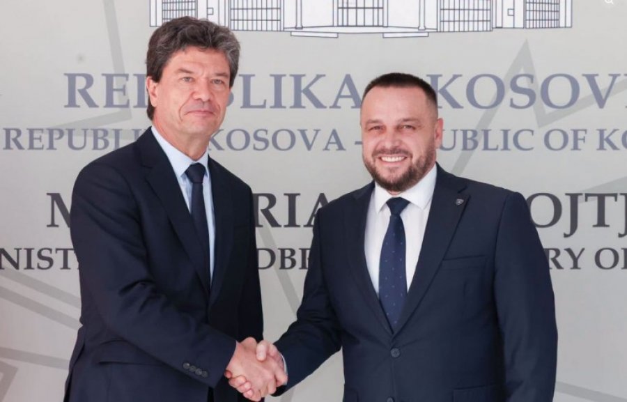Maqedonci takon ambasadorin e ri të Francës  flasin për bashkëpunim