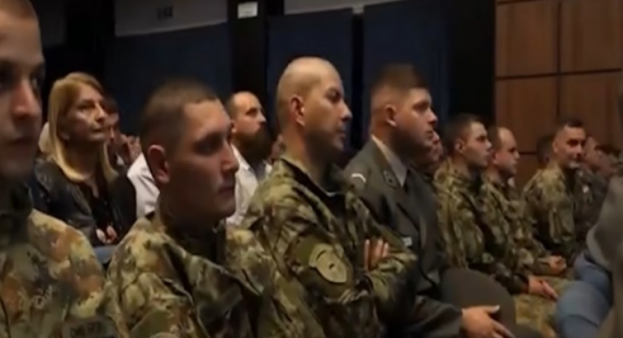 Serbia glorifikon korpusin e Prishtinës dhe hesht për krimet e luftës në Kosovë