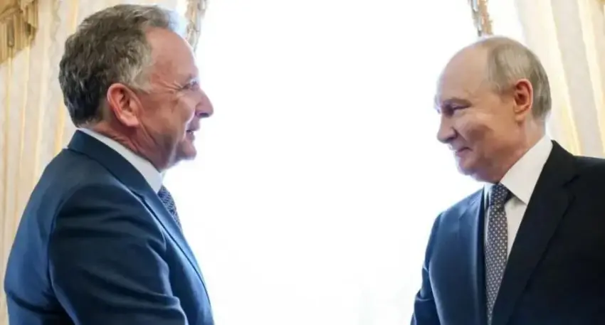 Rusia e gatshme të rifillojë bisedimet me Ukrainën dhe SHBA-në për t’i dhënë fund luftës