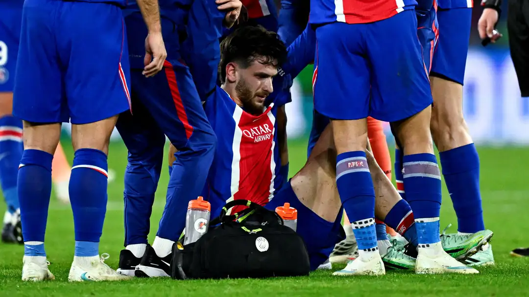 Goditje e rëndë për PSG-në: Kvaratskhelia këput ligamentin kryqëzor, do t’i nënshtrohet operimit