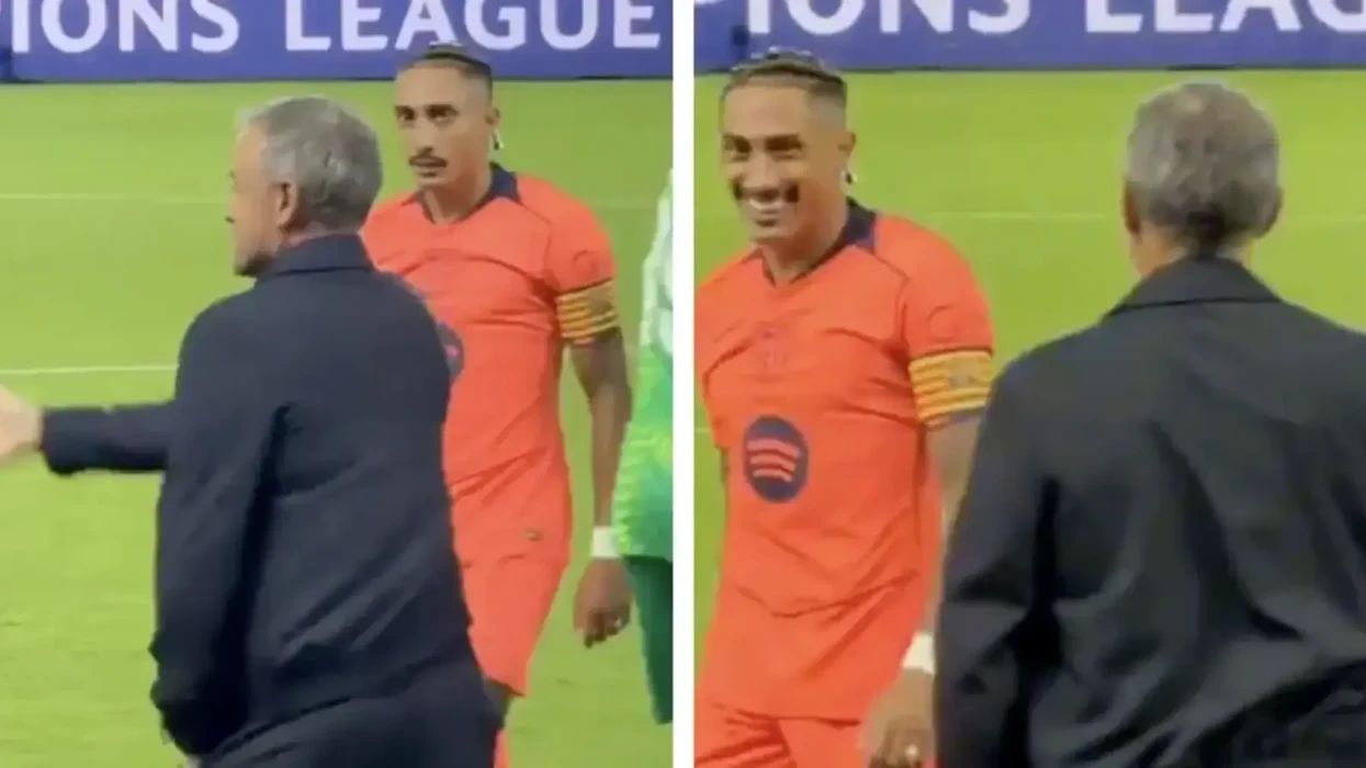 Momenti që vodhi vëmendjen, Enrique i dha udhëzime taktike Raphinhas gjatë ndeshjes PSG - Barcelonë