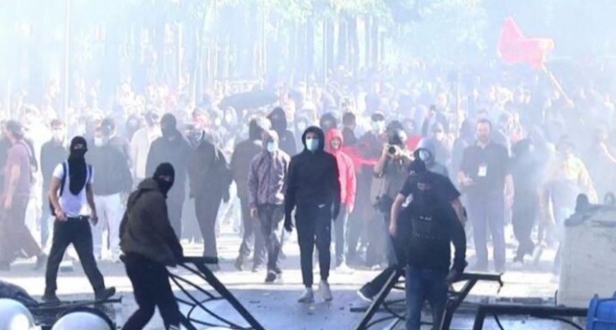 Gjyqtari Shehu liron të dhunshmit, vendos detyrim paraqitje për 22 protestues të dhunshëm