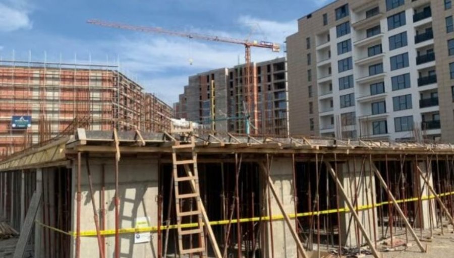 Inspektorati Qendror i Punës ndalon punimet në katër objekte ndërtimi në Gjakovë, Ferizaj dhe Gjilan
