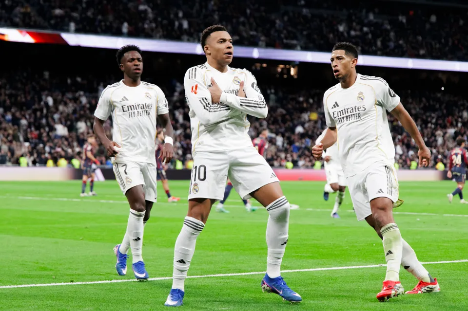Tre lojtarë të Real Madridit, në mesin e dhjetë futbollistëve më të paguar në botë