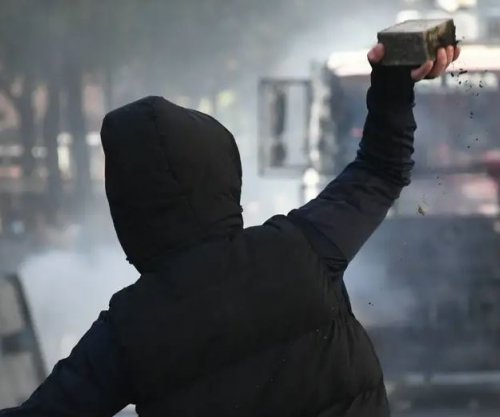 Përse u përshkallëzuan protestat e studentëve në Shqipëri?