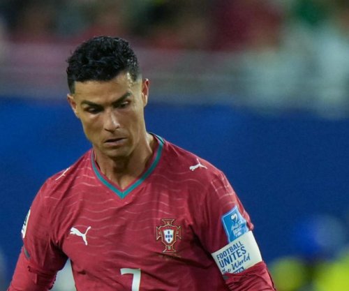 France Football e sqaron polemikën, votimi për “Topin e Artë të të gjitha kohërave” nuk është çmim zyrtar, lajm i keq për Ronaldon