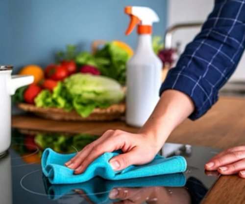 Përdorni uthullën për të larguar aromat e pakëndshme pas gatimit 