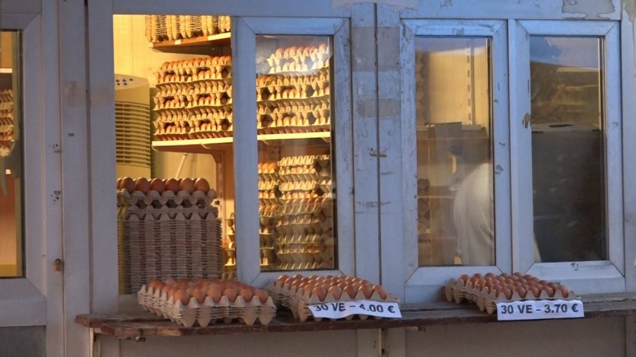 30-veze-deri-ne-4-euro-qytetaret-kerkojne-uljen-e-cmimeve-per-produktet-baze