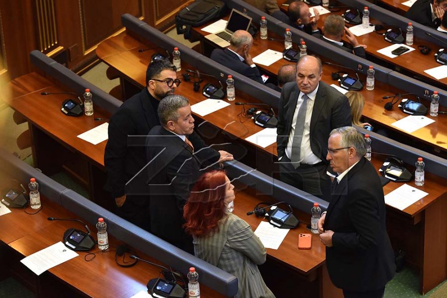 Hasani: Kuvendi nuk mund t’ia ndryshojë as presjen Ligjit për Special të kthyer nga Presidentja
