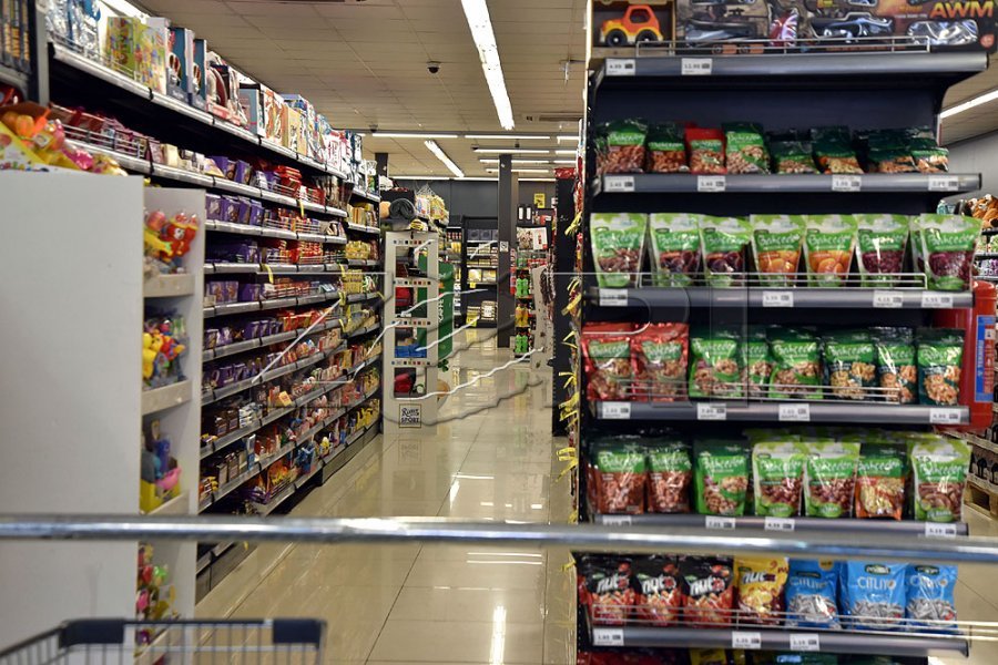 30 vezë deri në 4 euro, qytetarët kërkojnë uljen e çmimeve për produktet bazë
