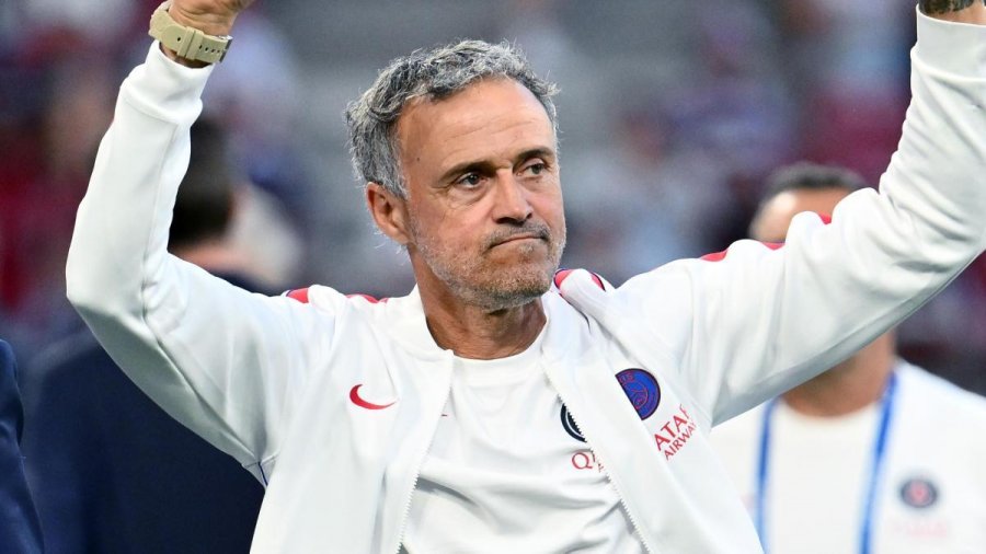 Luis Enrique: PSG-ja ka shumë kandidatë për Topin e Artë, nuk zgjedhim mes tyre