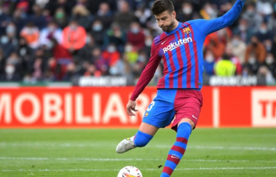 Pique thumbon Mourinhon para “El Clasico-s”