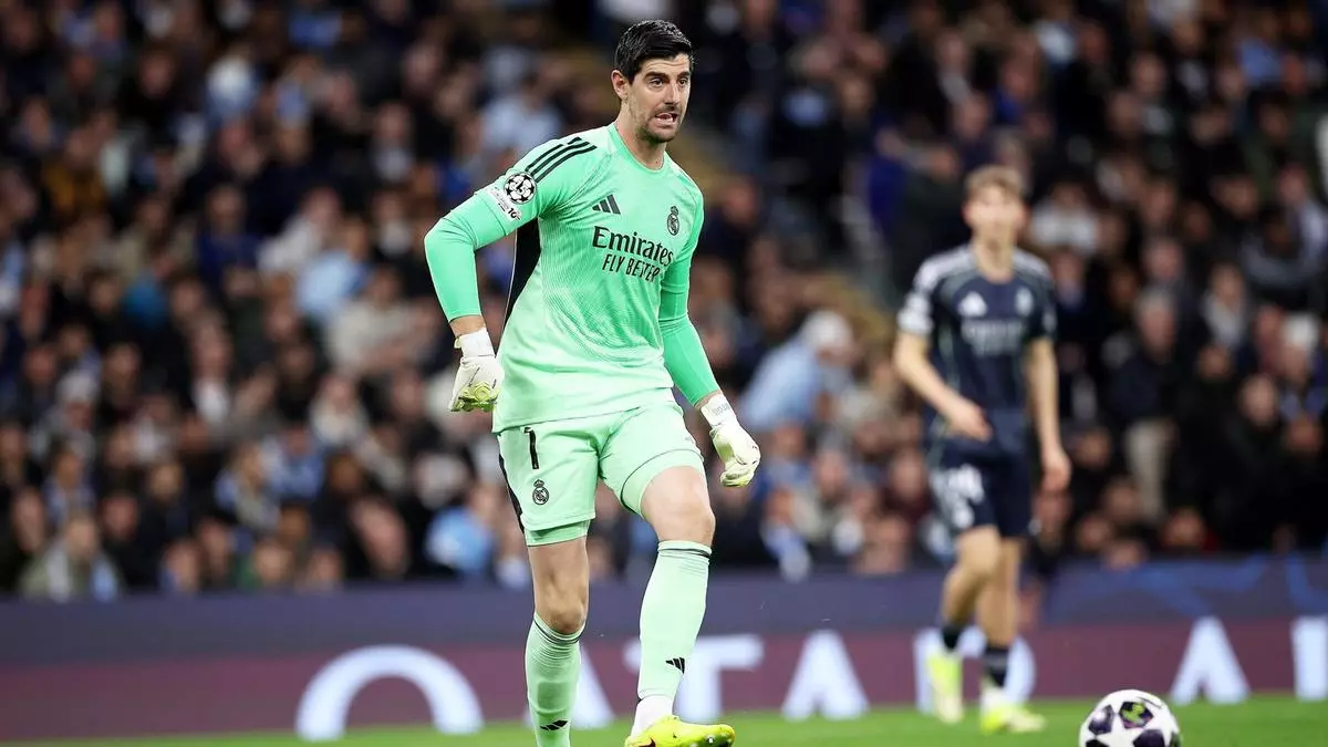Lajm i keq për Real Madridin, Courtois e humb El Clásicon!