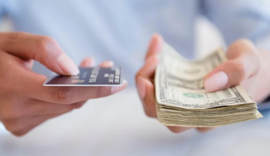 Në Shqipëri vazhdon të përdoret më shumë paraja  cash 