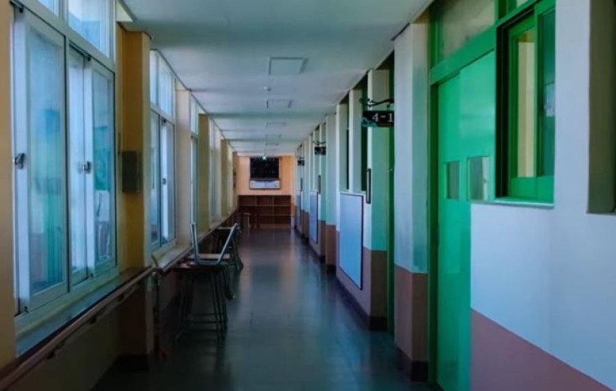 Rrahja e të miturës në Gjilan nga bashkëmoshataret  familja largohet nga Kosova