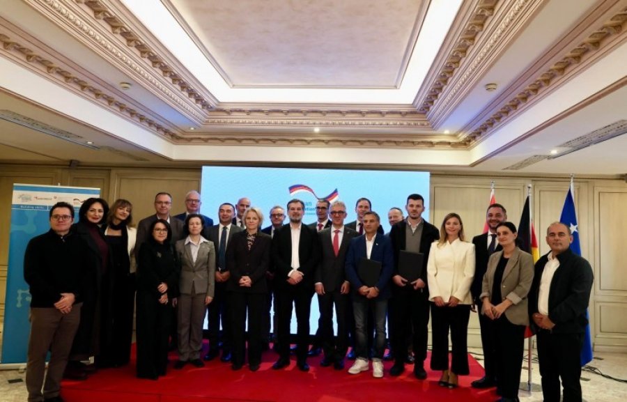 Ndahen grantet e Fondit të Sfidave Rajonale