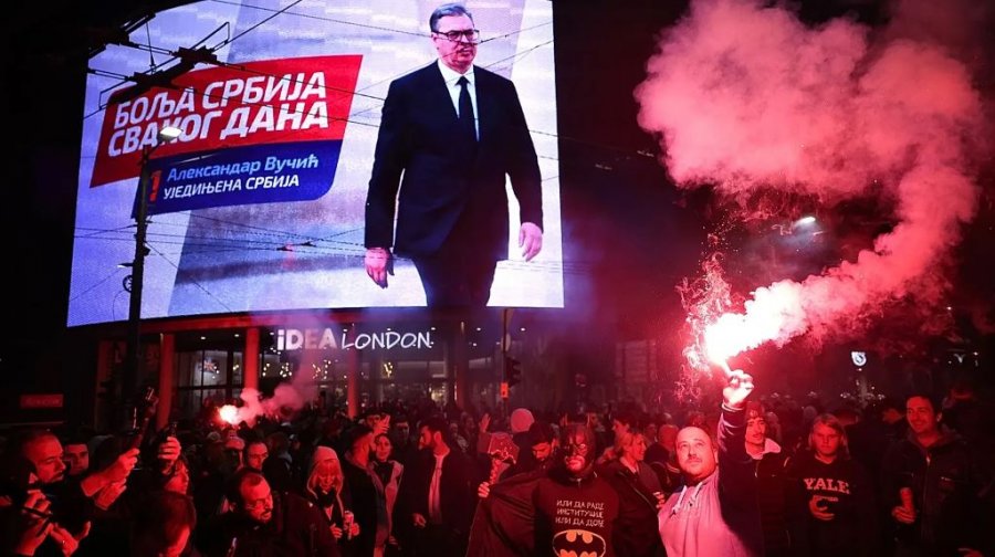 NYT: Vuçiqi dhe Lista e Studentëve kanë dallime të pakta për Kosovën, Rusinë dhe BE-në