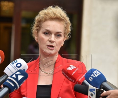 Kusari kërkon Ditë Zie Kombëtare, shkak vrasjet e grave në Kosovë