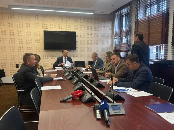 rasti-i-arlinda-zekajt-refuzohet-kerkesa-qe-drejtori-i-policise-te-raportoje-javen-e-ardhshme