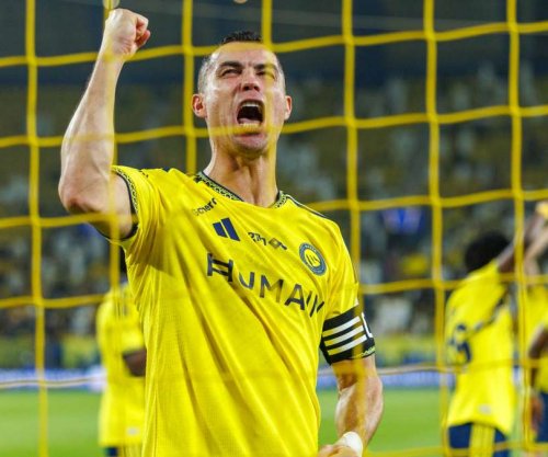 Edhe 15 gola nga historia: Ronaldo shkëlqen me hat-trick, por polemikat vazhdojnë