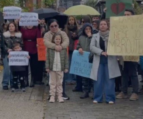 Protestë edhe në Mitrovicë: E rëndë mos me qenë njeriu i sigurt në shtëpinë e vet