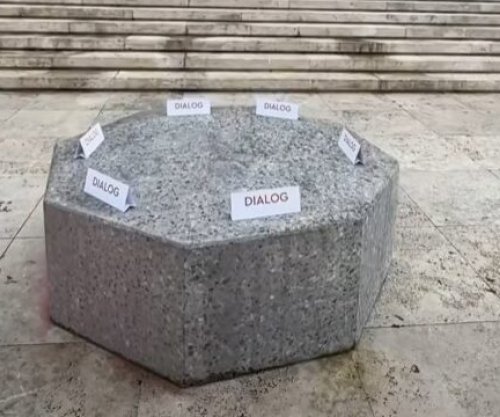 Rama përsërit ftesën për dialog