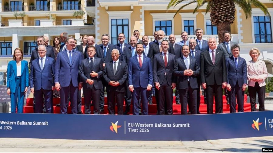 Drafti për zgjerimin e BE-së: Kosova pa përparim në fushat themelore, Mali i Zi drejt përfundimit të negociatave