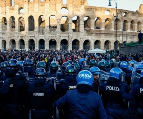 Protesta në mbi 60 qytete të Italisë, përplasje me policinë në Romë e Torino