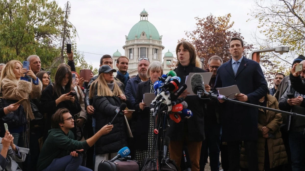 Pushteti i ri në Beograd, pa shenja për ndryshim të qëndrimit ndaj Kosovës