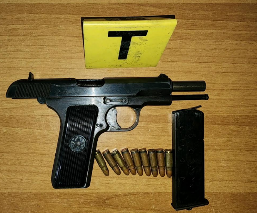 Policia në Ferizaj sekuestron një armë zjarri në shtëpinë e 57-vjeçarit