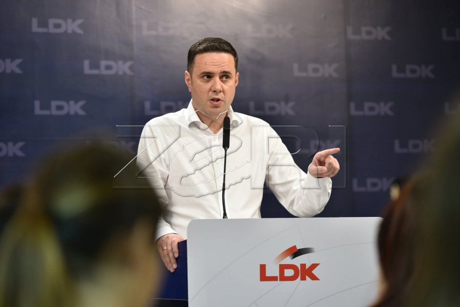 Abdixhiku  Gjashtë deputetë të LDK së s e votojnë Bekim Sejdiun  pashmangshëm shkojmë në zgjedhje