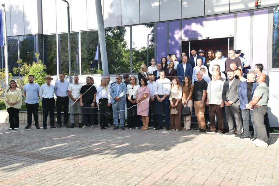 Deputetët e PDK së dhe Aleancës bllokojnë sërish hyrjen e Qeverisë